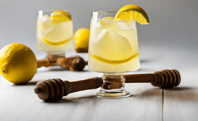 Grog au citron, rhum et miel