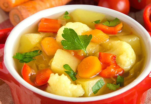 Soupe de pommes de terre et carottes