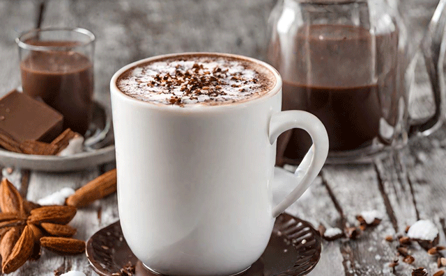 Chocolat chaud au lait d'amande